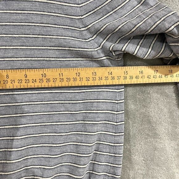 J Crew 100% Merino Wool Striped Gray Sweater Crewneck 3/4 Sleeve Womens Sz XS - Picture 8 of 8